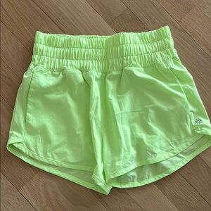 Athleta Green Athletic Shorts Elastic Waist Lightweight